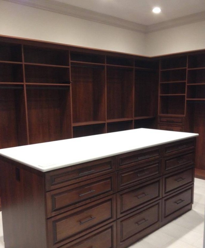Island dressing room